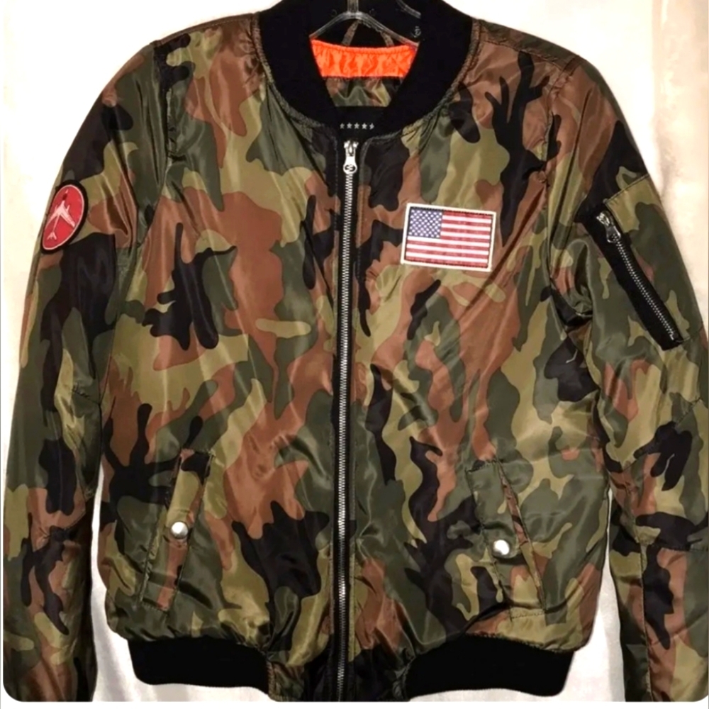 Twenty Twenty Youth Kids Full Zip Camo Green/Black Military Bomber Jacket.